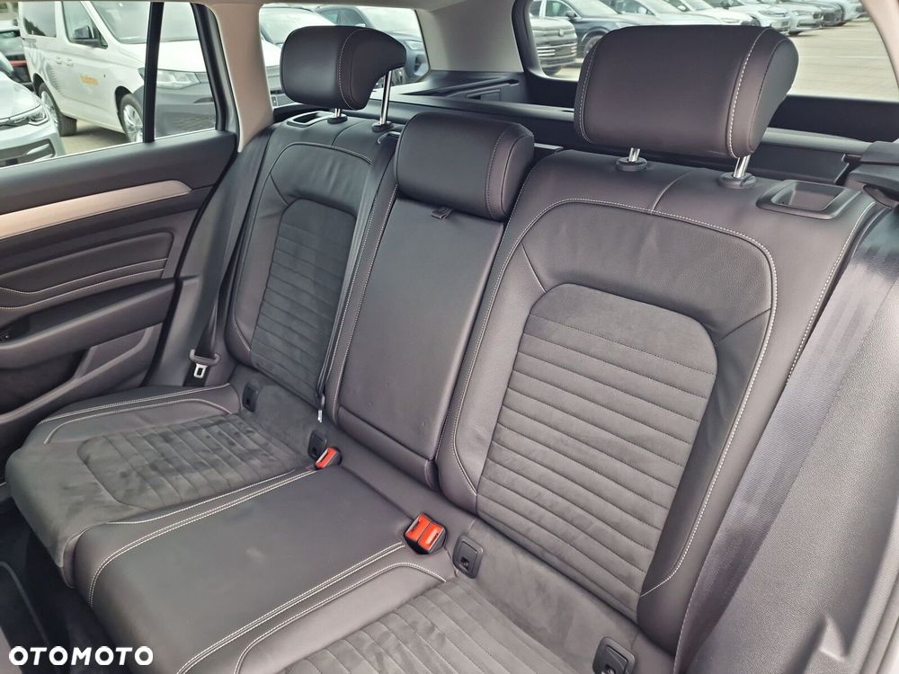 Volkswagen Passat - 19