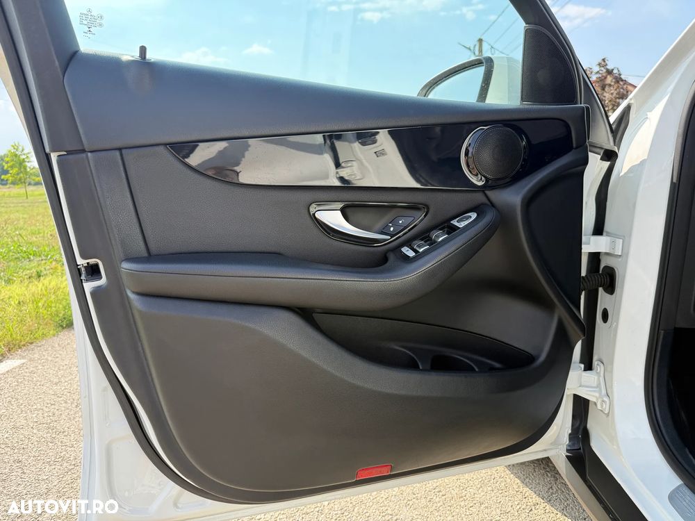 Mercedes-Benz GLC 220 d 4MATIC - 15