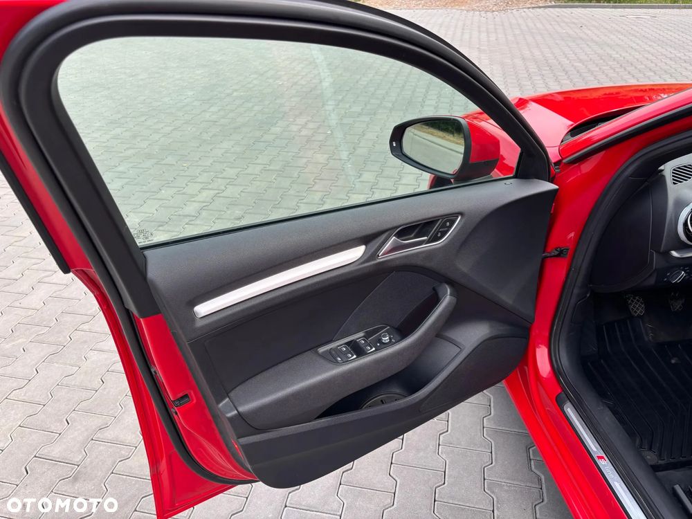 Audi A3 Sportback 2.0 TDI (clean diesel) S line Sportpaket - 21