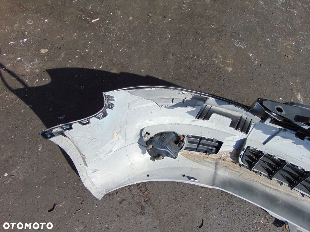 ZDERZAK PRZÓD PRZEDNI AUDI A3 8P - 2