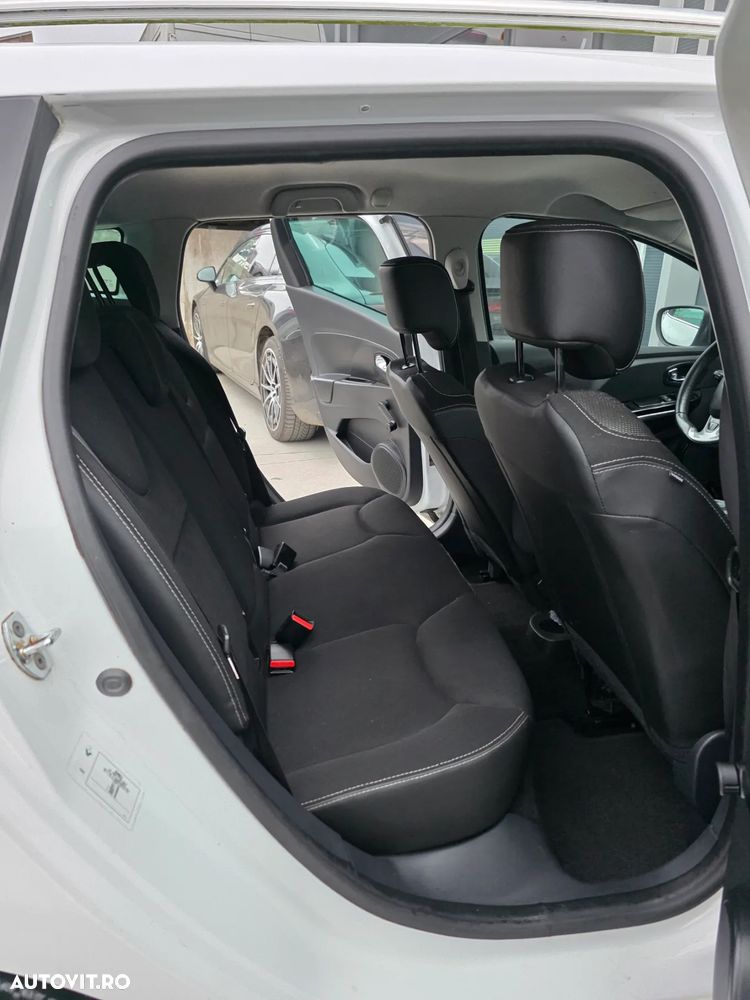 Renault Clio dCi 90 Dynamique - 20