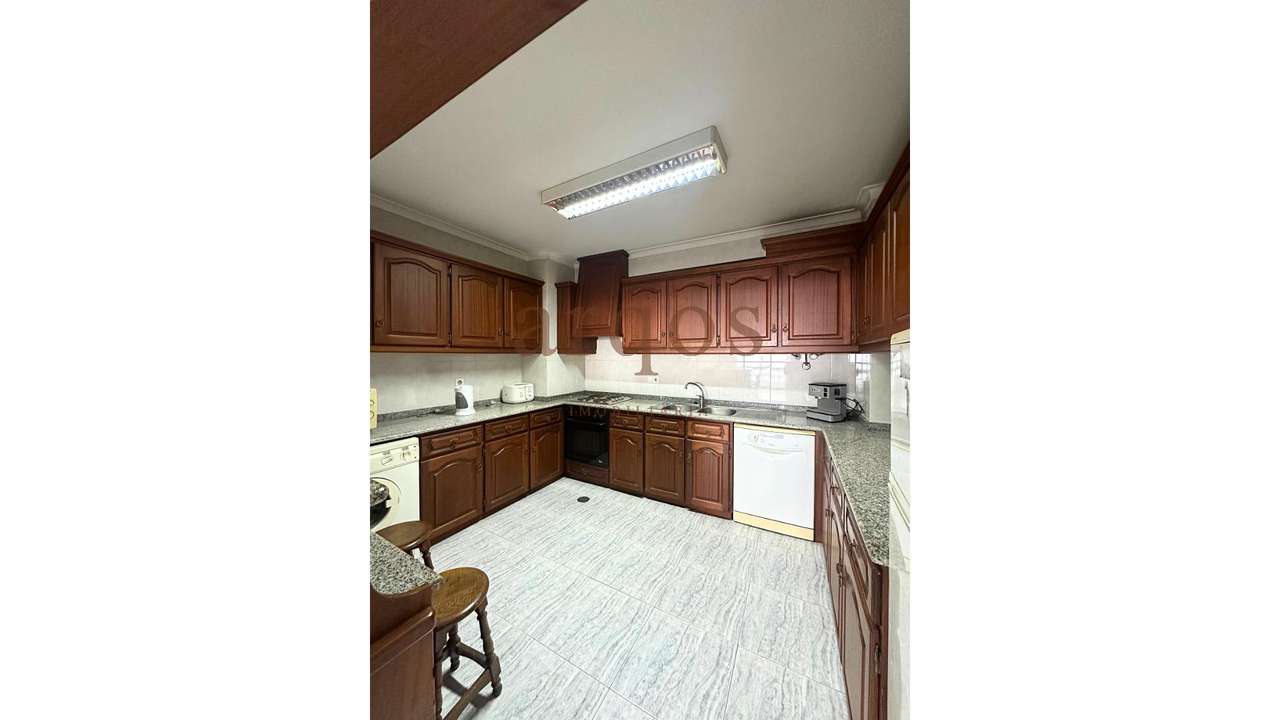 Apartamento T2+1 em Furadouro - Grande imagem: 4/13