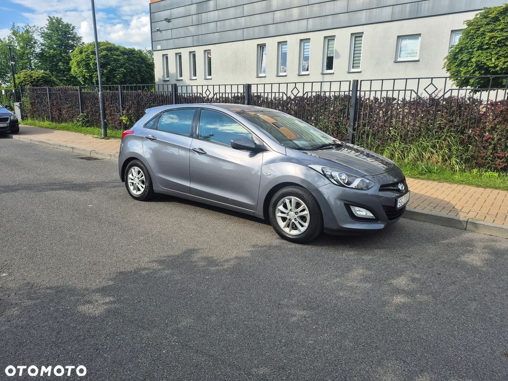 Hyundai i30 i30cw 1.4 Fifa World Cup Edition - 15