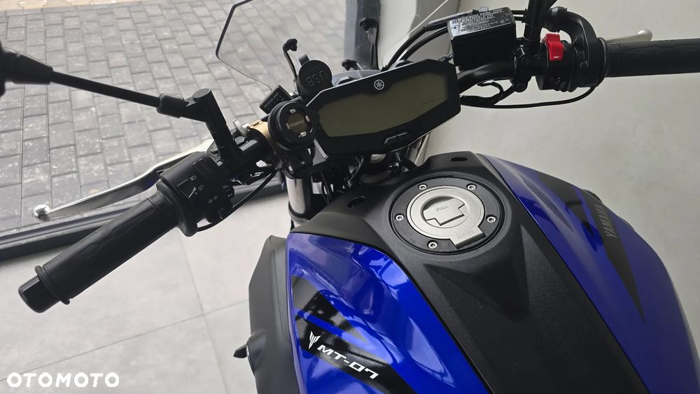 Yamaha MT - 20