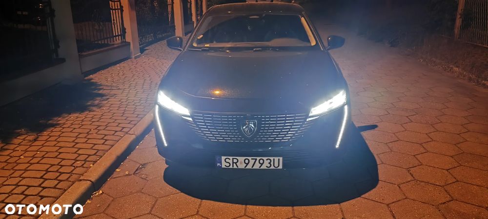 Peugeot 308 1.6 Hybrid PHEV Allure Pack EAT8 - 26