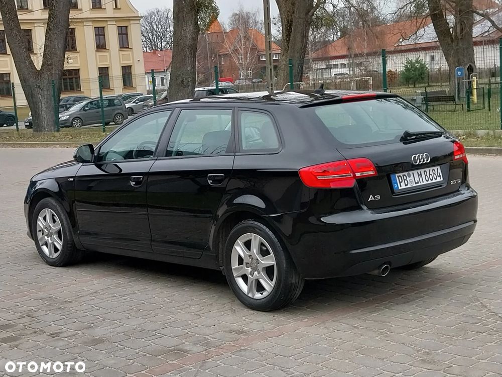 Audi A3 Sportback 2.0 TDI DPF S line Sportpaket - 3
