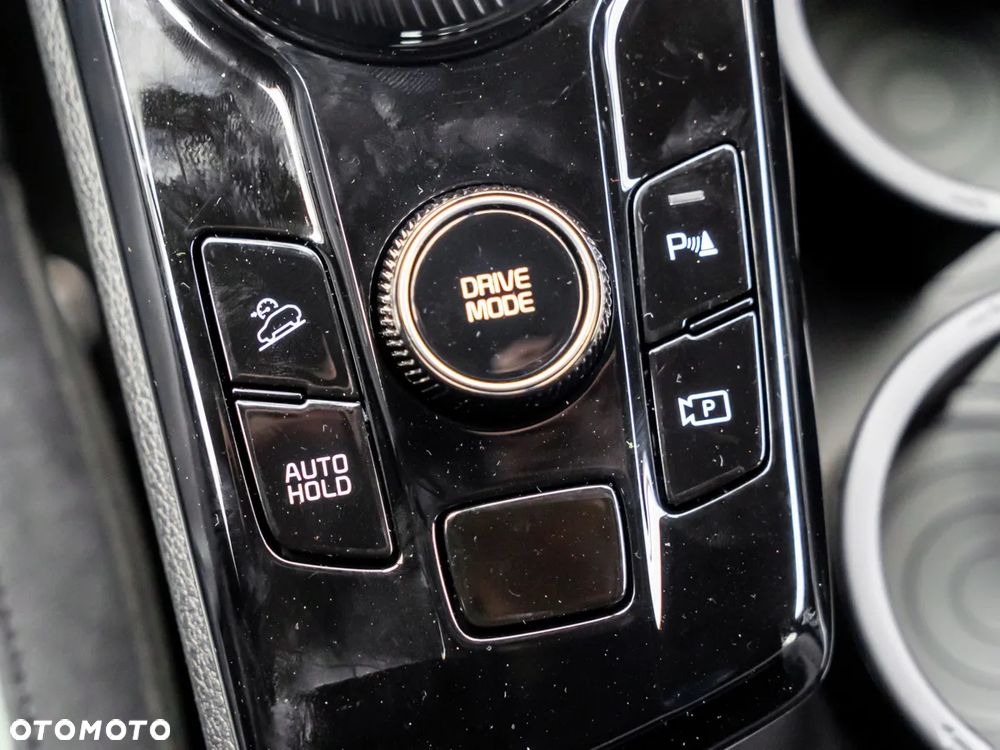 Kia Sportage 1.6 T-GDI HEV Anniversary 2WD - 26