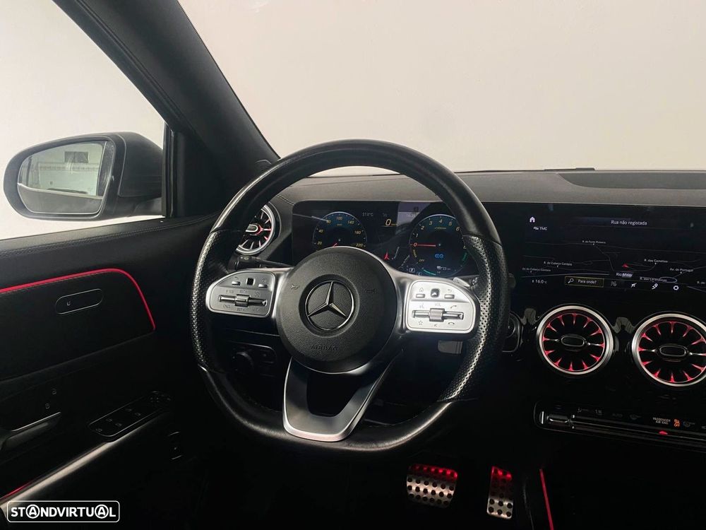 Mercedes-Benz GLA 250 e AMG Line - 13