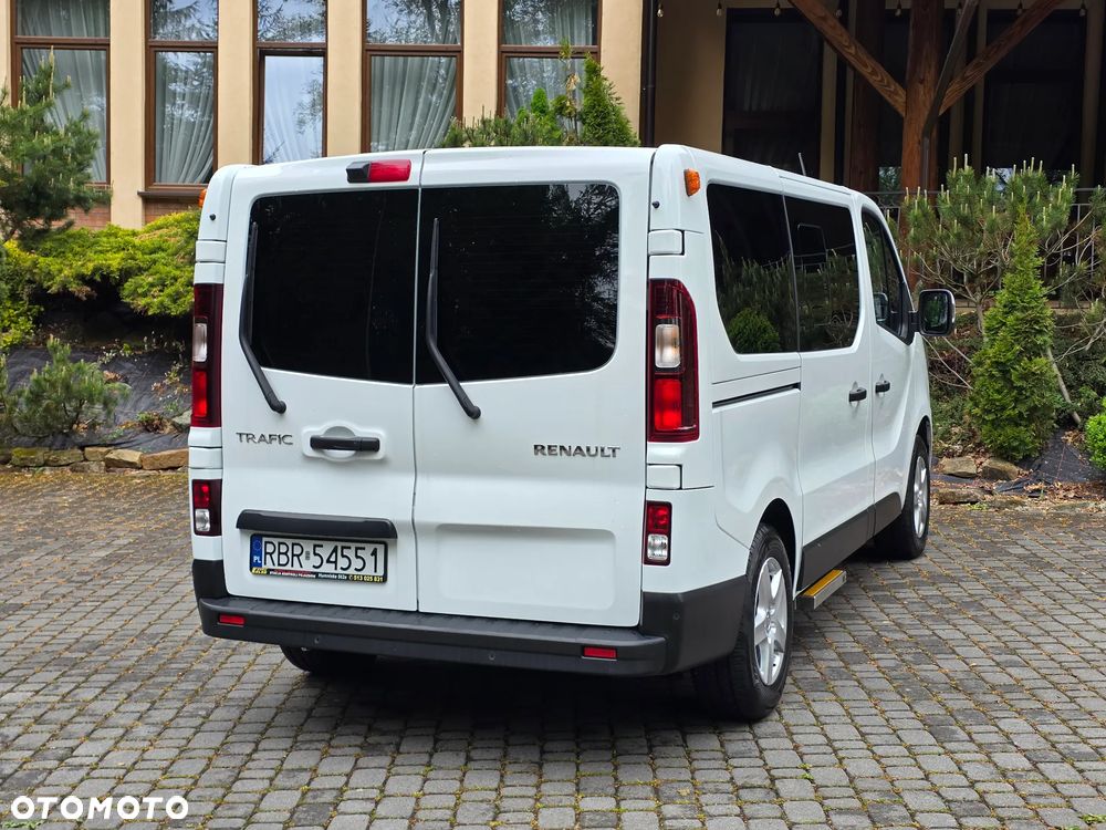Renault Trafic - 19