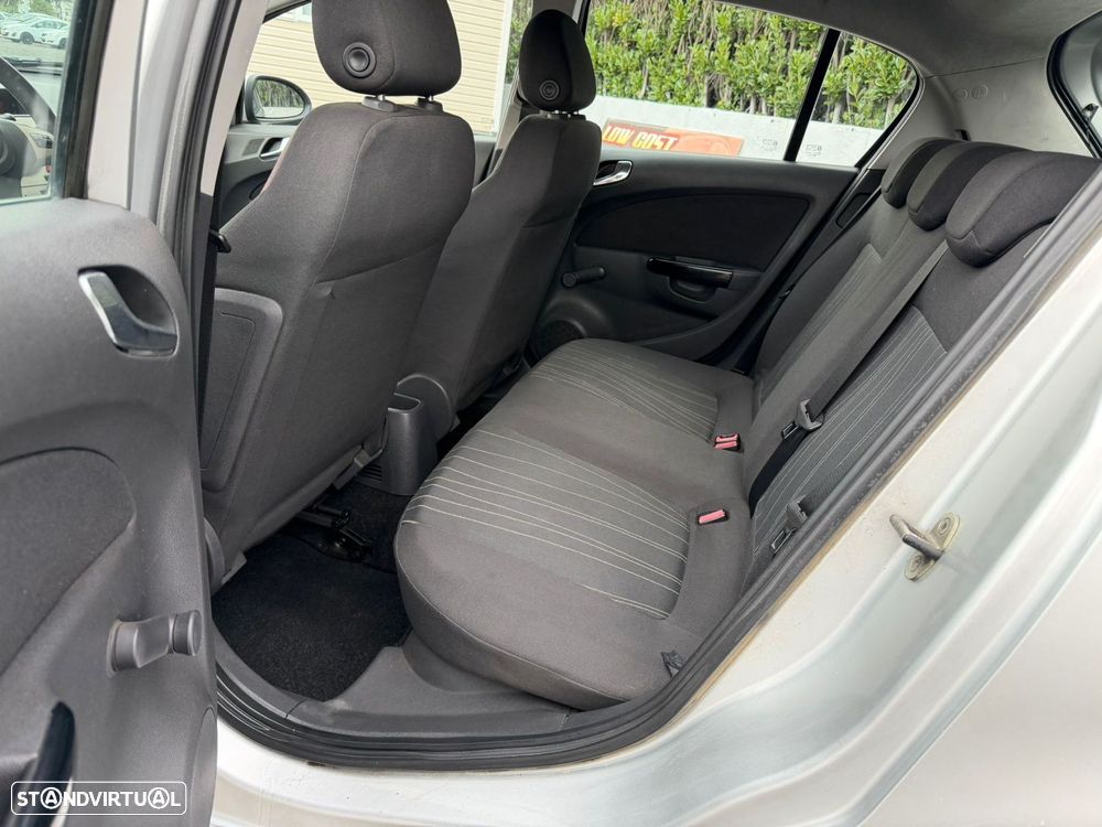 Opel Corsa 1.3 CDTi Enjoy - 8