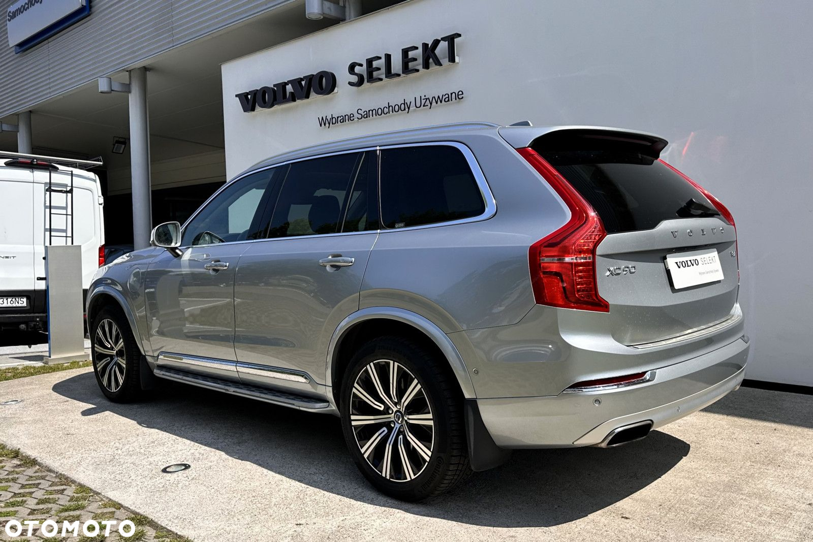Volvo XC 90 - 9