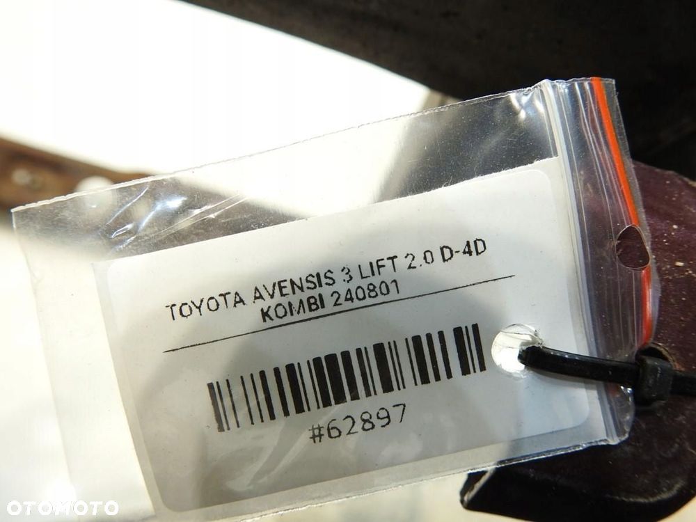 PAS PRZEDNI 3Q7 TOYOTA AVENSIS III T27 - 4