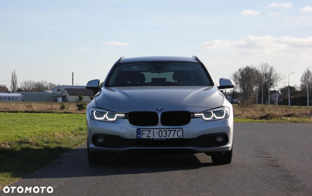 BMW Seria 3 318d Advantage - 3