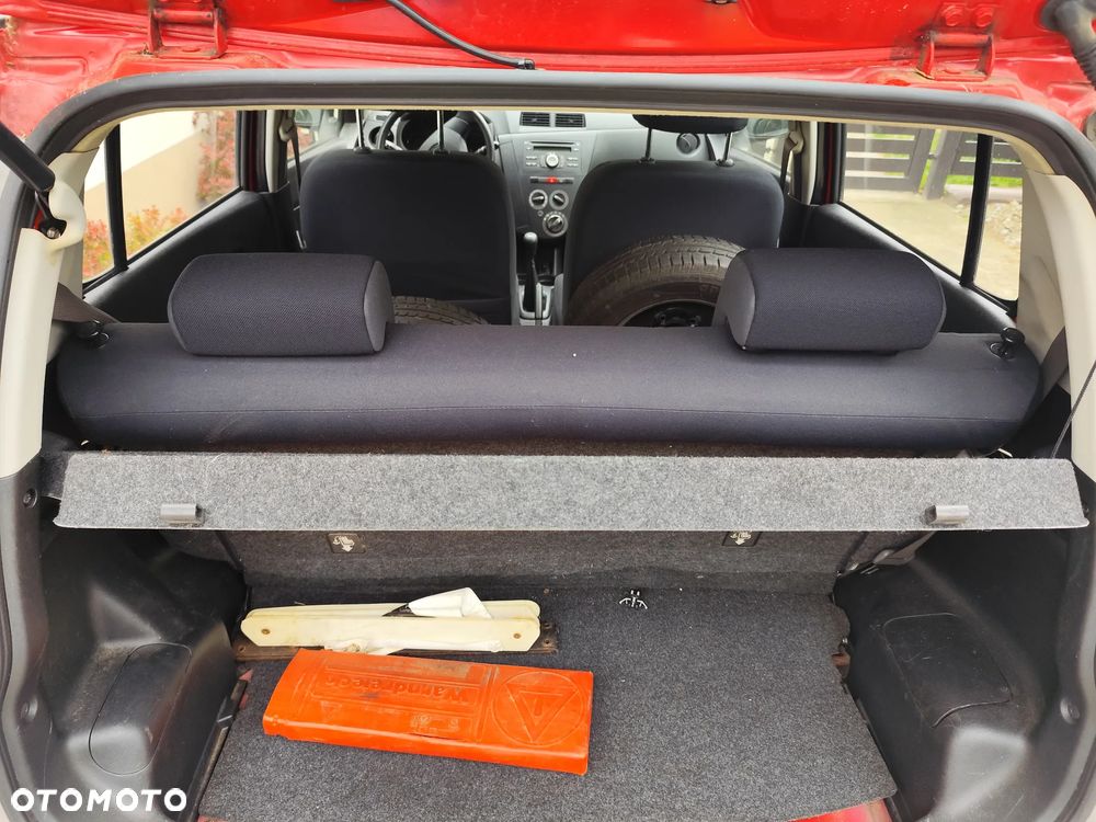 Daihatsu Cuore 1.0 - 5