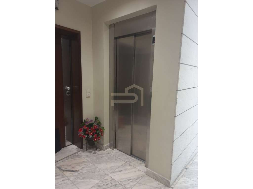 Apartamento T2 Aver-o-Mar - Grande imagem: 4/17