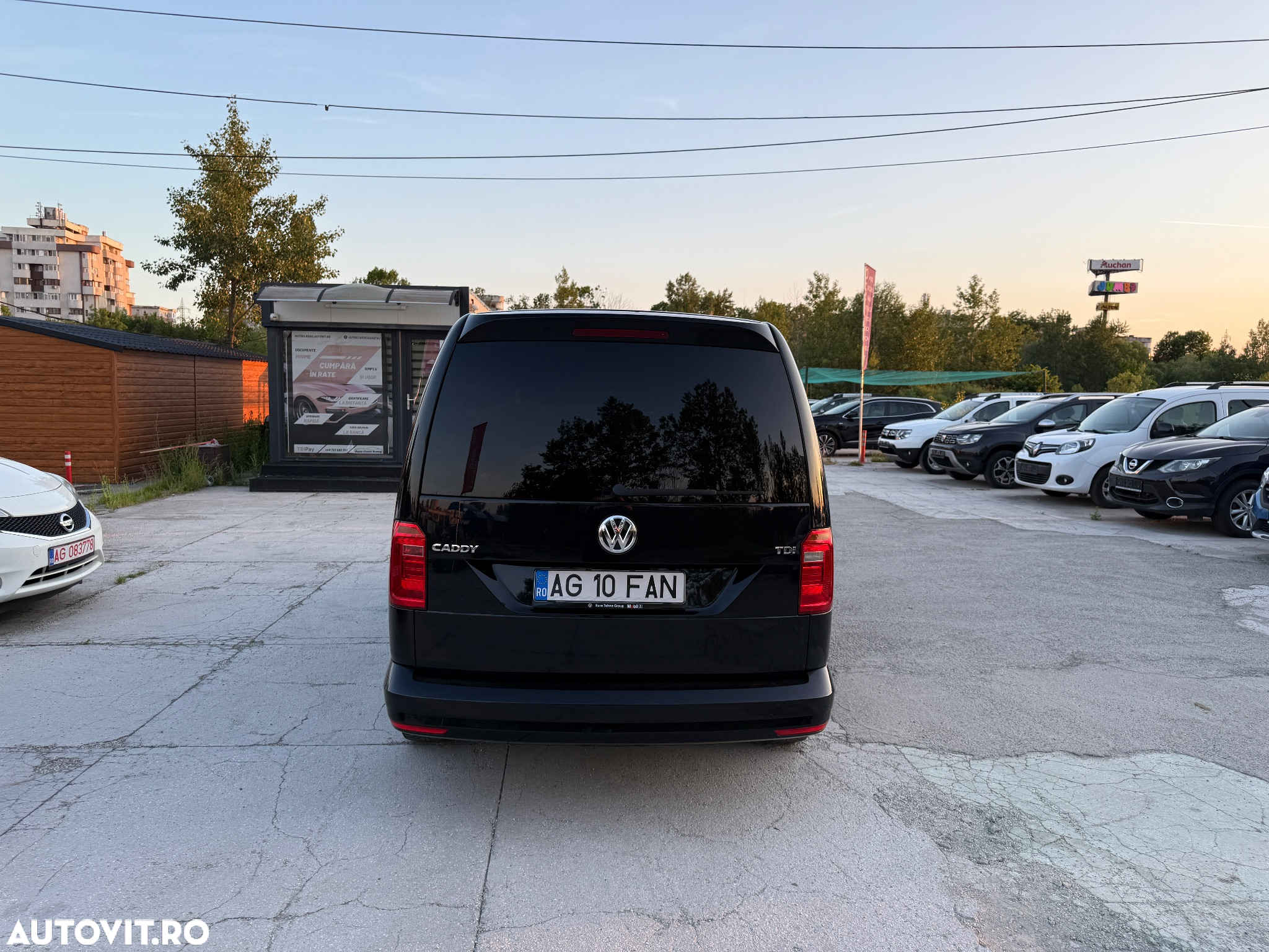 Volkswagen Caddy 2.0 TDI (7-Si.) Maxi Comfortline - 6