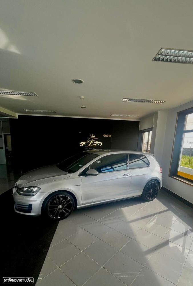 VW Golf 2.0 TDI GTD - 5