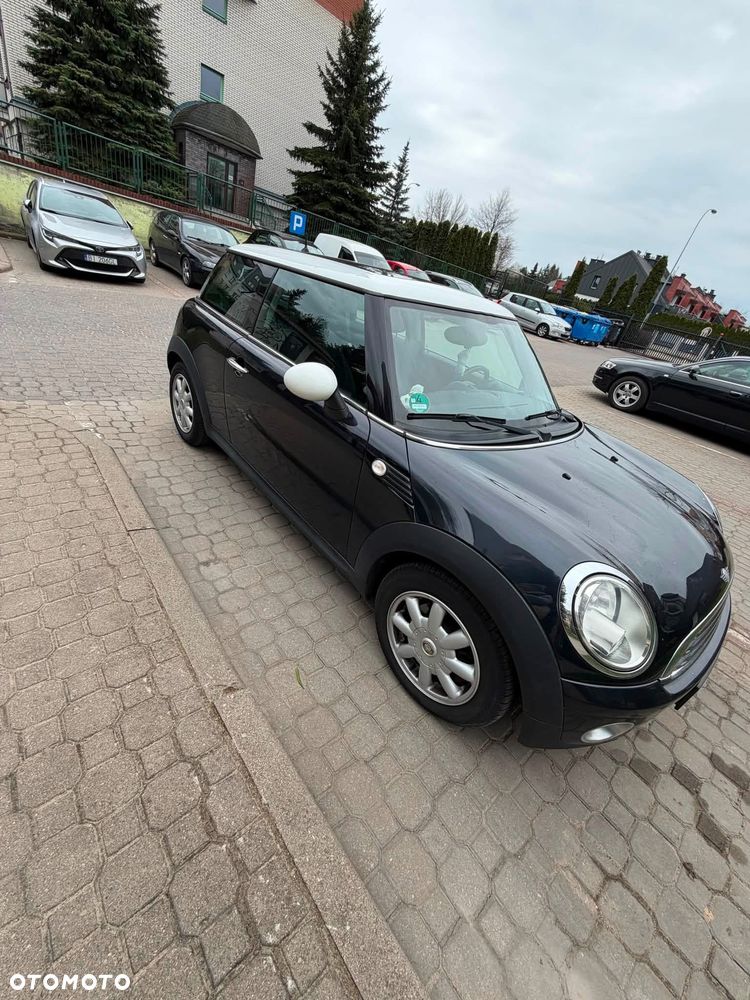 MINI ONE Standard - 5