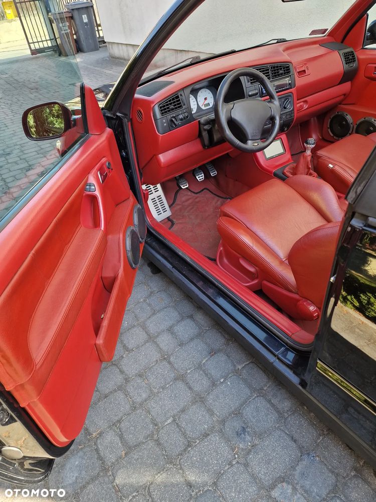 Volkswagen Golf 1.6 - 9