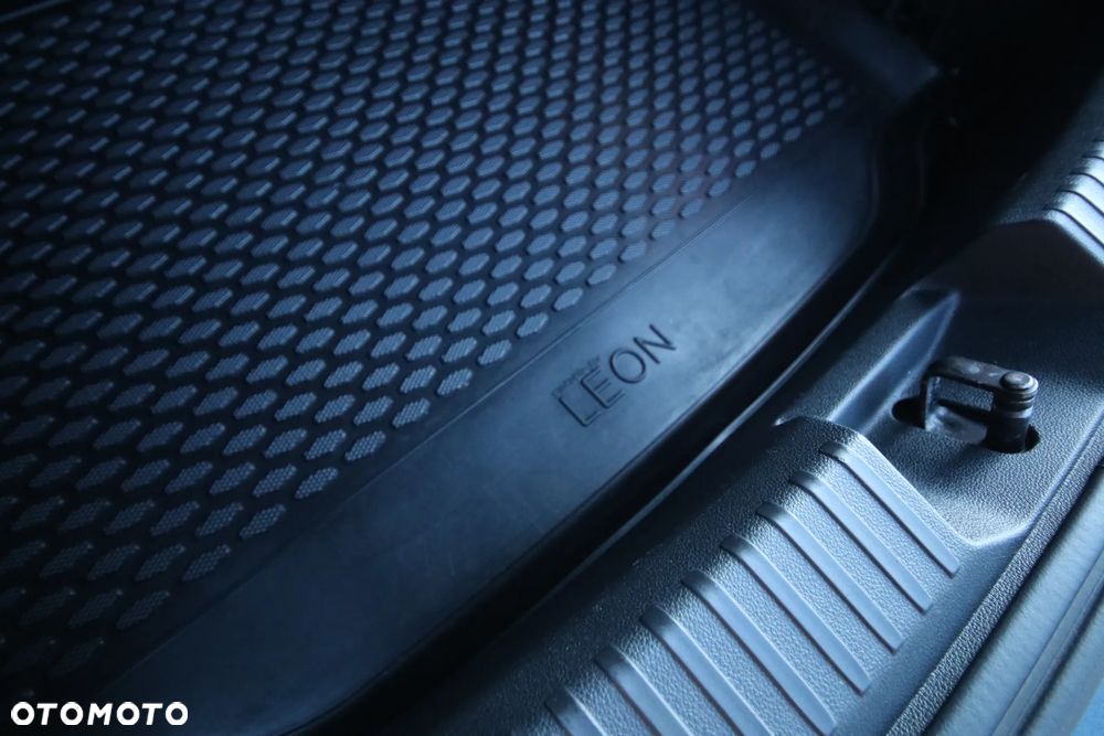 Seat Leon 1.5 TSI FR - 18