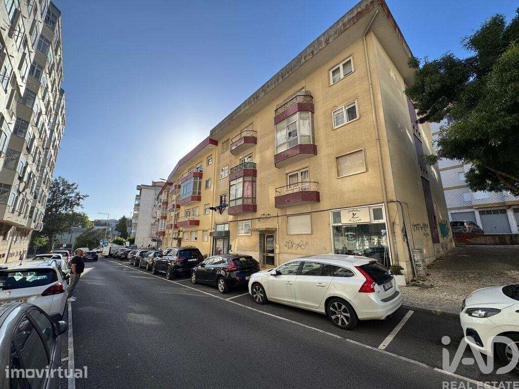 Apartamento em Massamá e Monte Abraão - Grande imagem: 2/37