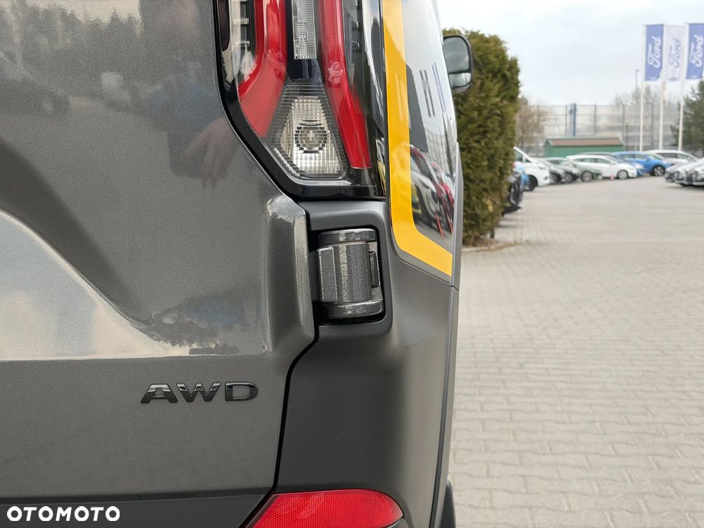 Ford CUSTOM VAN TRAIL - 5