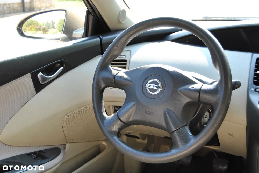 Nissan Primera 1.8 Visia - 10