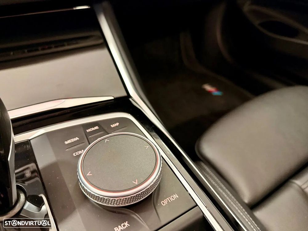 BMW 420 d Desportiva M Auto - 30