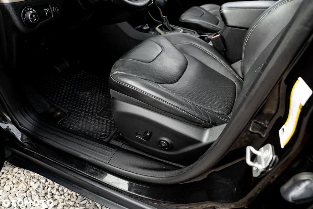 Jeep Cherokee 3.2 V6 Pentastar Active Drive I Automatik Limited - 22
