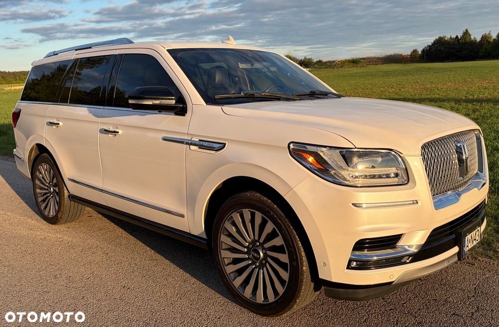 Lincoln Navigator - 4