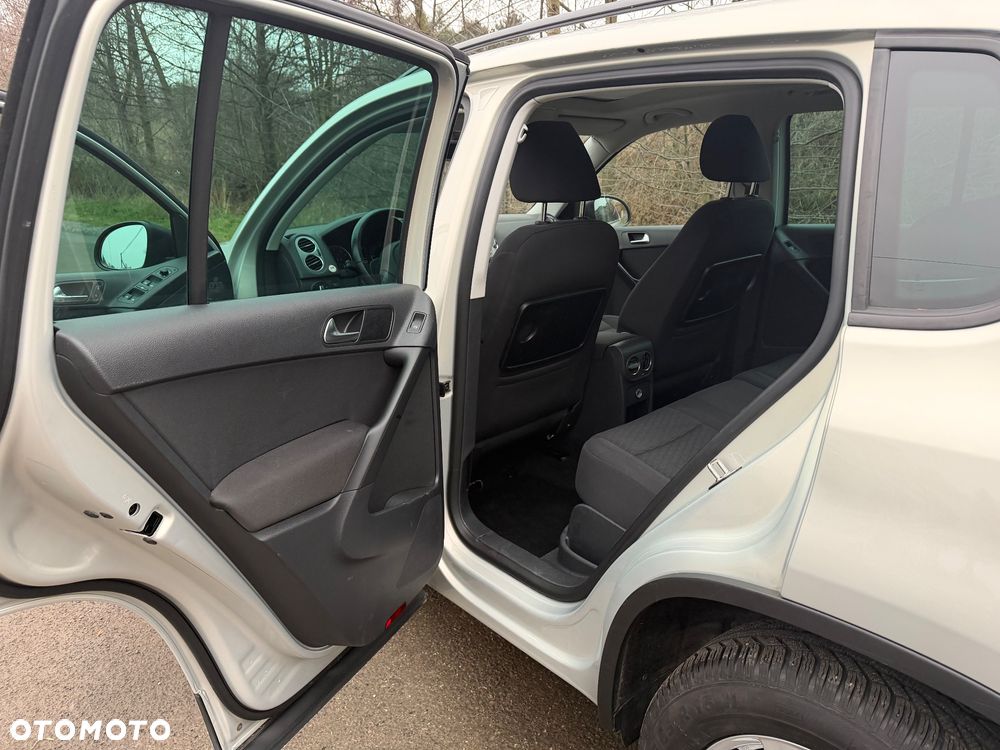 Volkswagen Tiguan 2.0 TSI 4Motion DSG Track & Field - 24