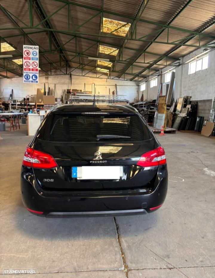 Peugeot 308 SW - 3