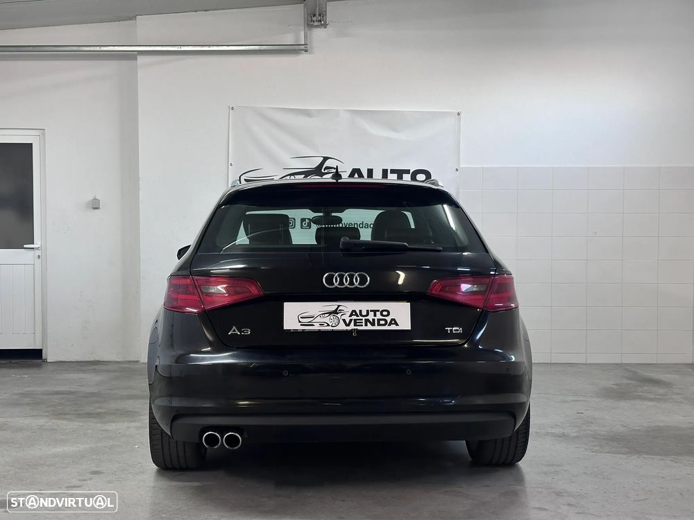Audi A3 Sportback 2.0 TDI S line Sport Pack - 5