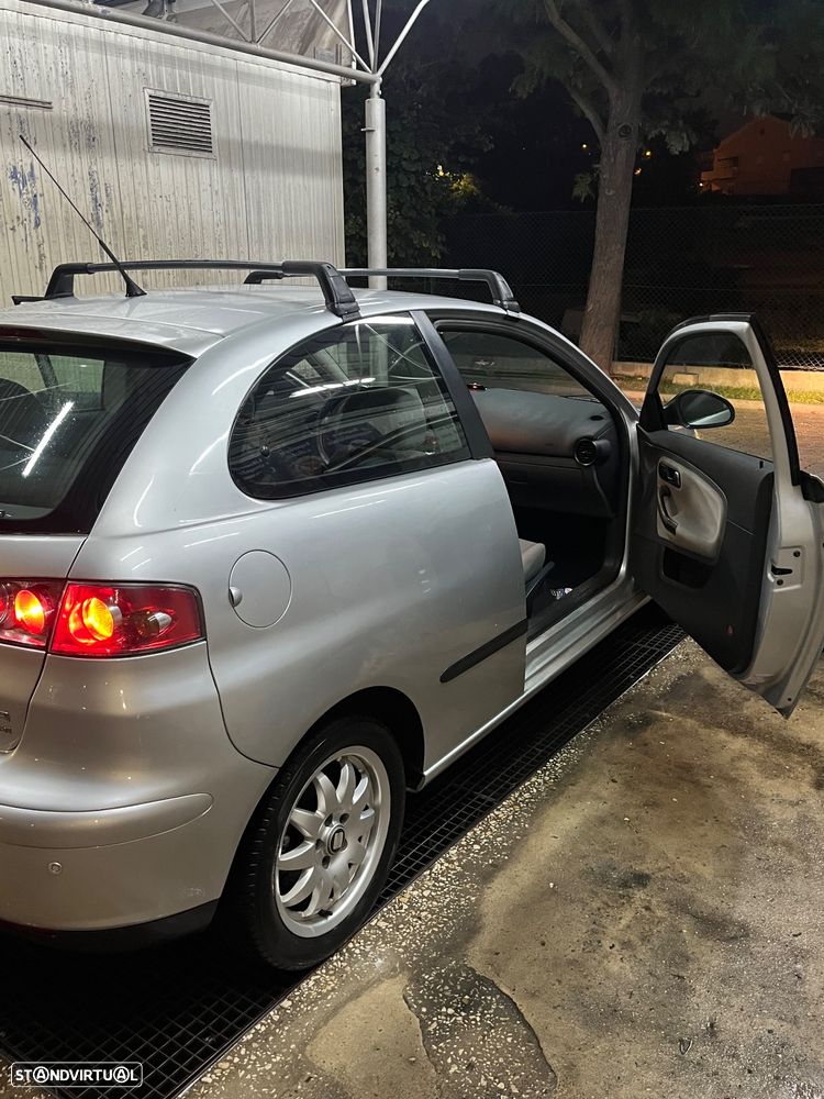 SEAT Ibiza 1.4 TDi Sport - 4