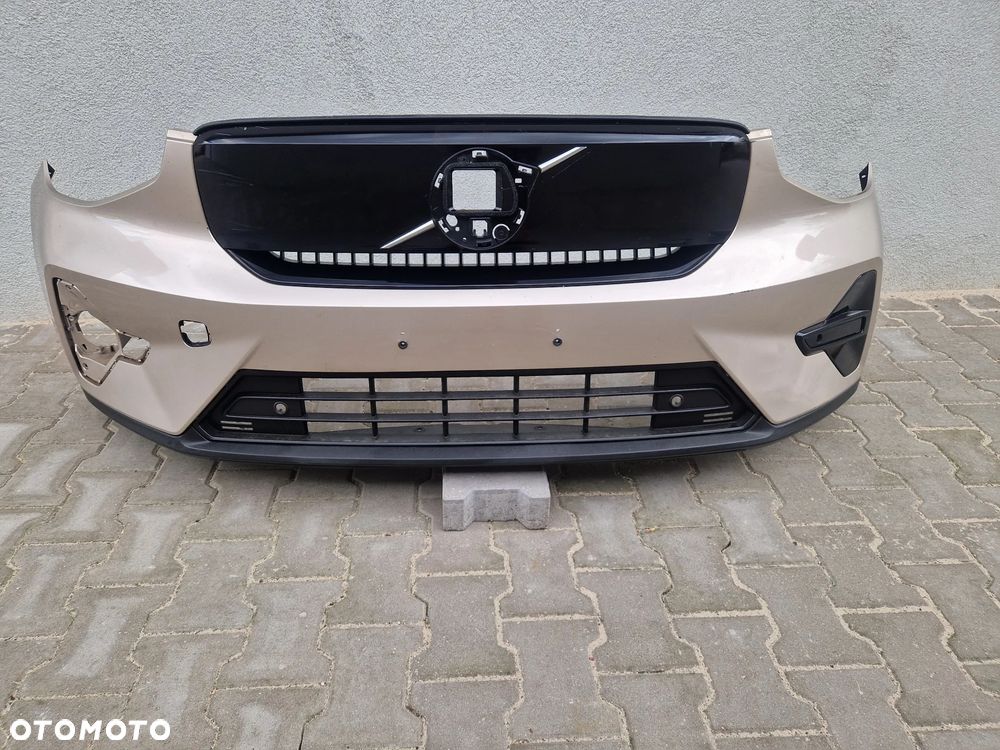 Zderzak Volvo EC40 c40 xc40 lift recharge
