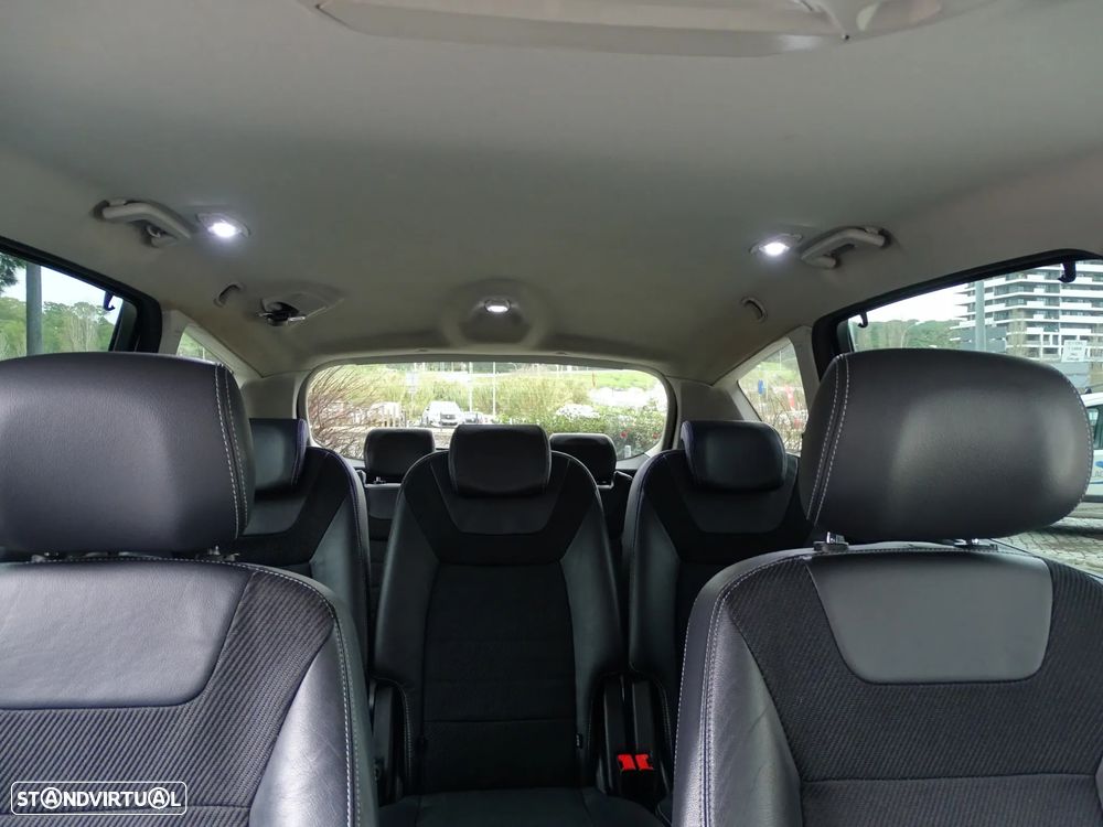 Ford S-Max 2.0 TDCi Titanium Busine. 7L Aut. 149g - 32