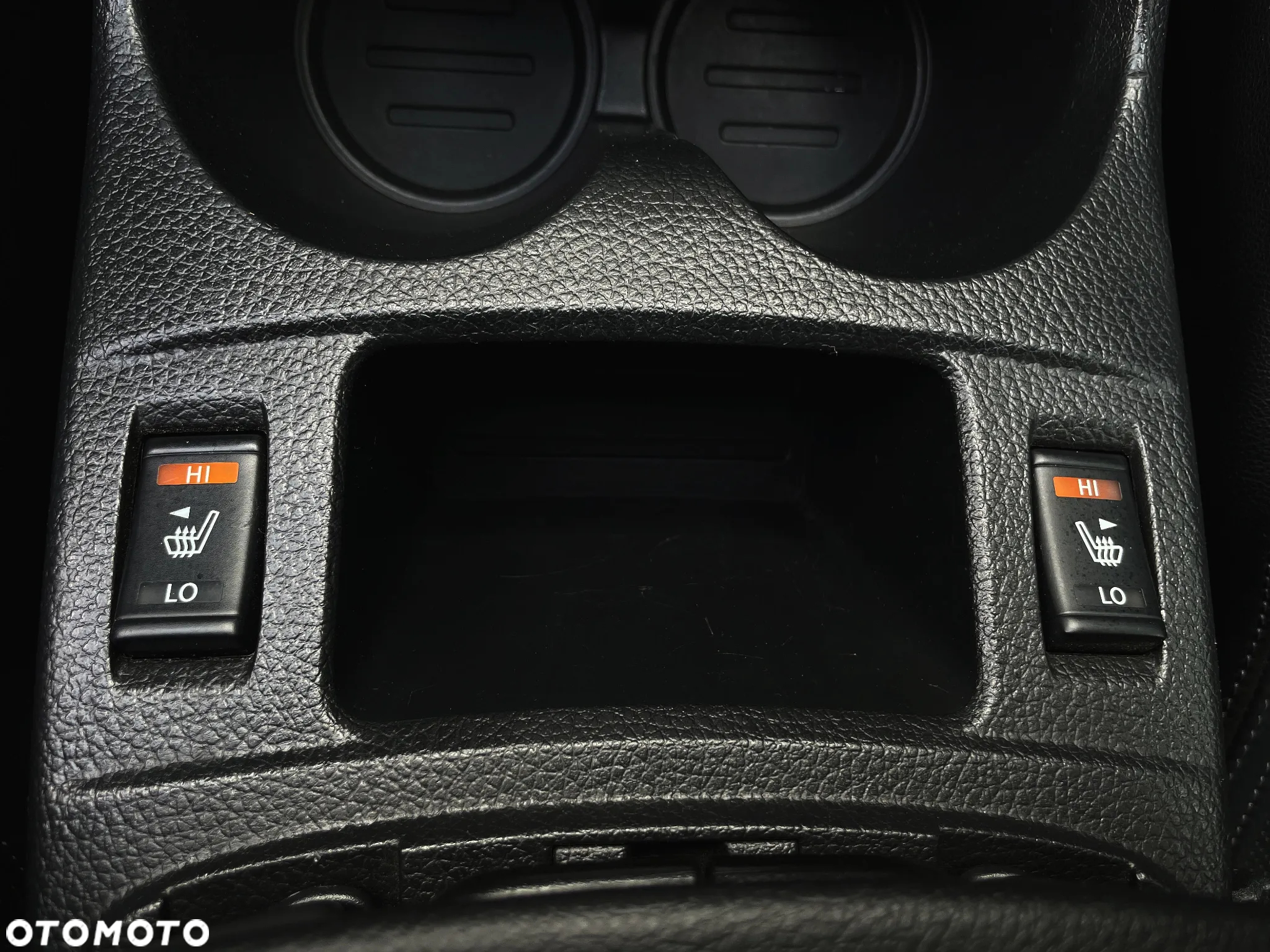 Nissan Qashqai 1.6 DCi N-Connecta Xtronic - 31