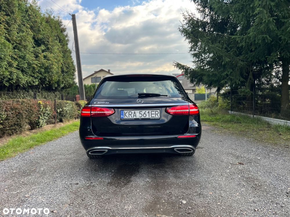 Mercedes-Benz Klasa E 300 de PHEV Exclusive 9G-Tronic - 30