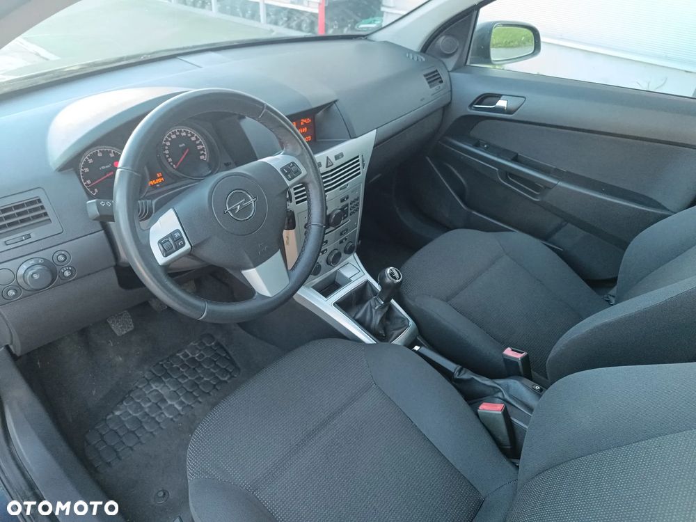 Opel Astra - 9
