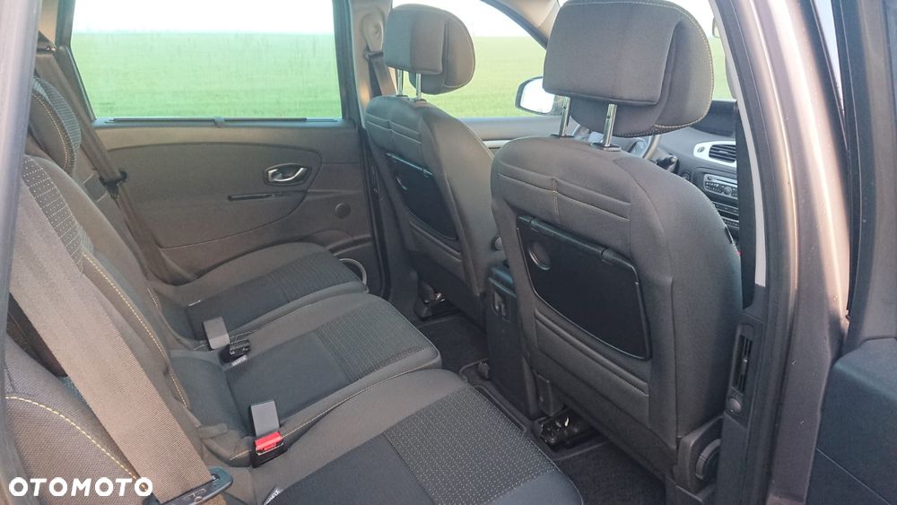 Renault Scenic Energy dCi 110 S&S Dynamique - 9