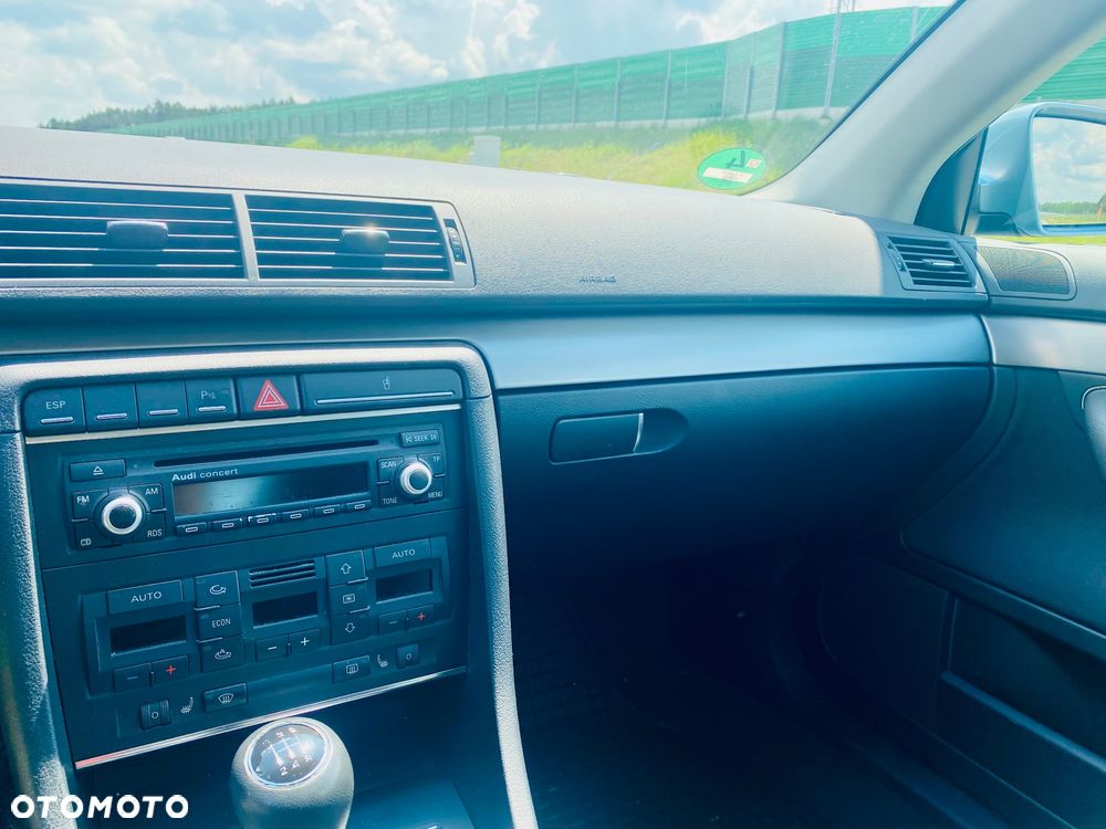 Audi A4 Limousine 2 - 26