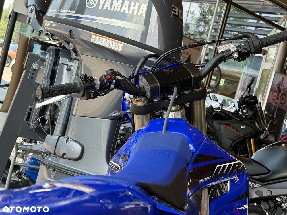 Yamaha WR - 4