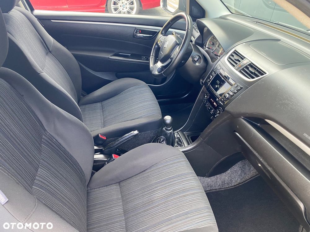 Suzuki Swift 1.2 Premium - 8