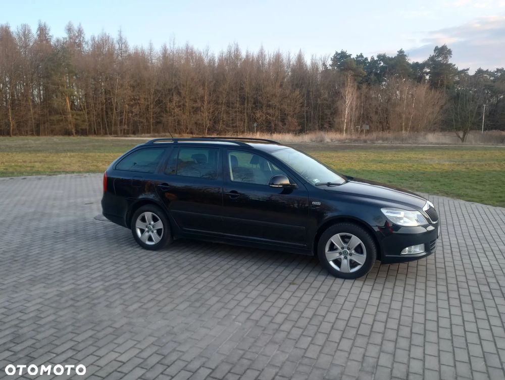 Skoda Octavia 1.8 TSI Family Plus - 3