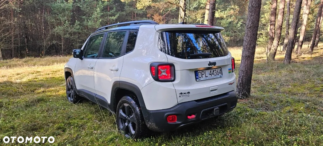 Jeep Renegade - 10