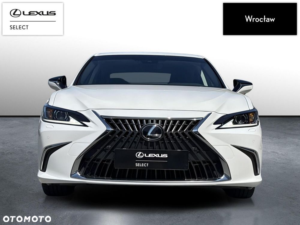 Lexus ES 300h Business Edition - 9