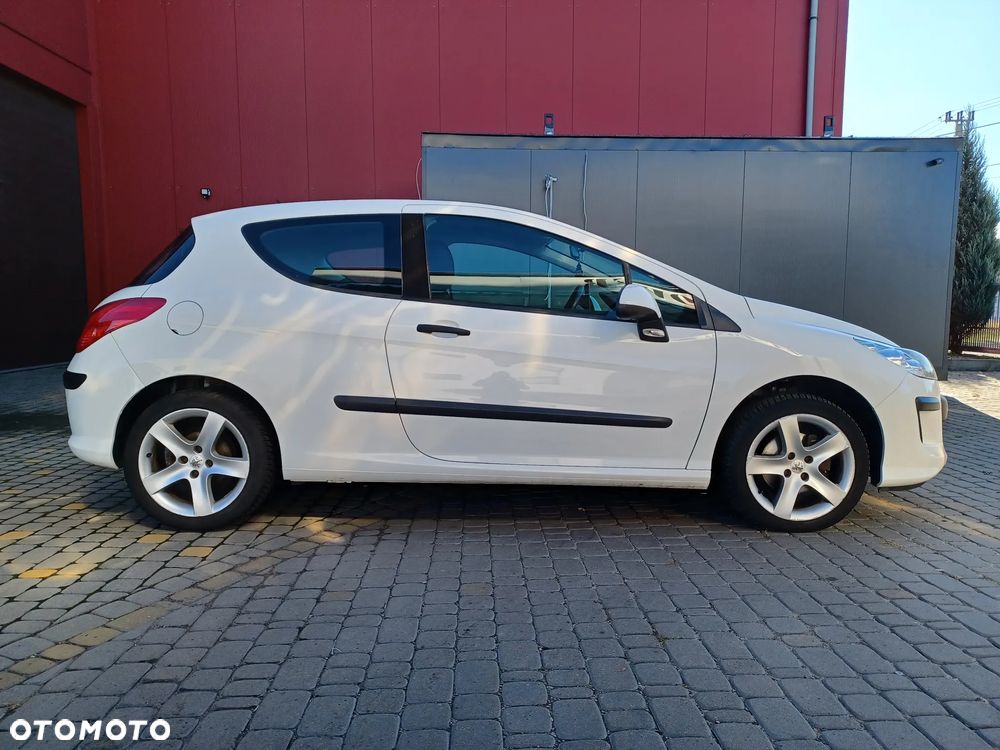 Peugeot 308 1.4 Presence - 4