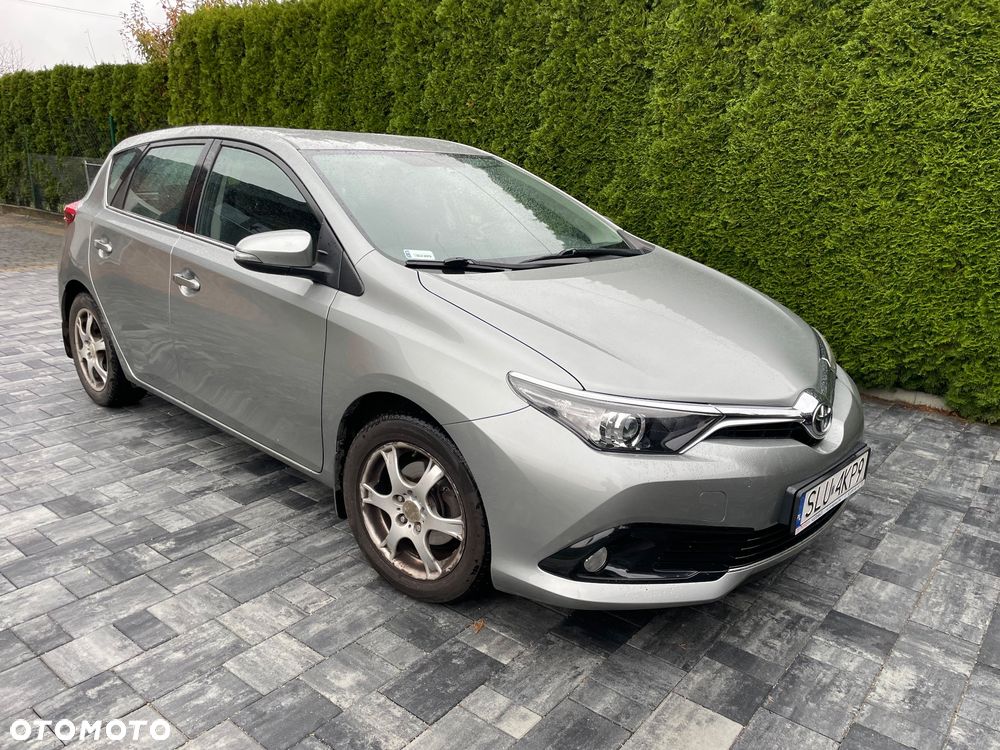 Toyota Auris 1.6 Premium - 13