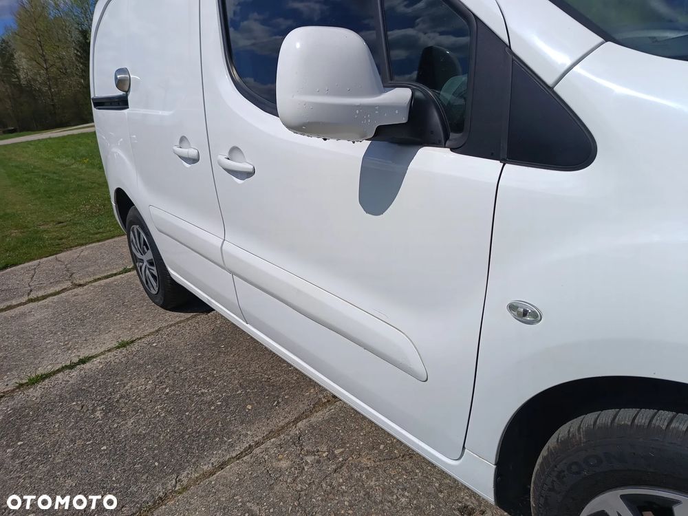 Citroën Berlingo 1.6 diesel Blue HDI 99kM, manual, 2016 rok EURO 6! STAN BARDZO DOBRY, PRZEBIEG GWARANTOWANY! - 19