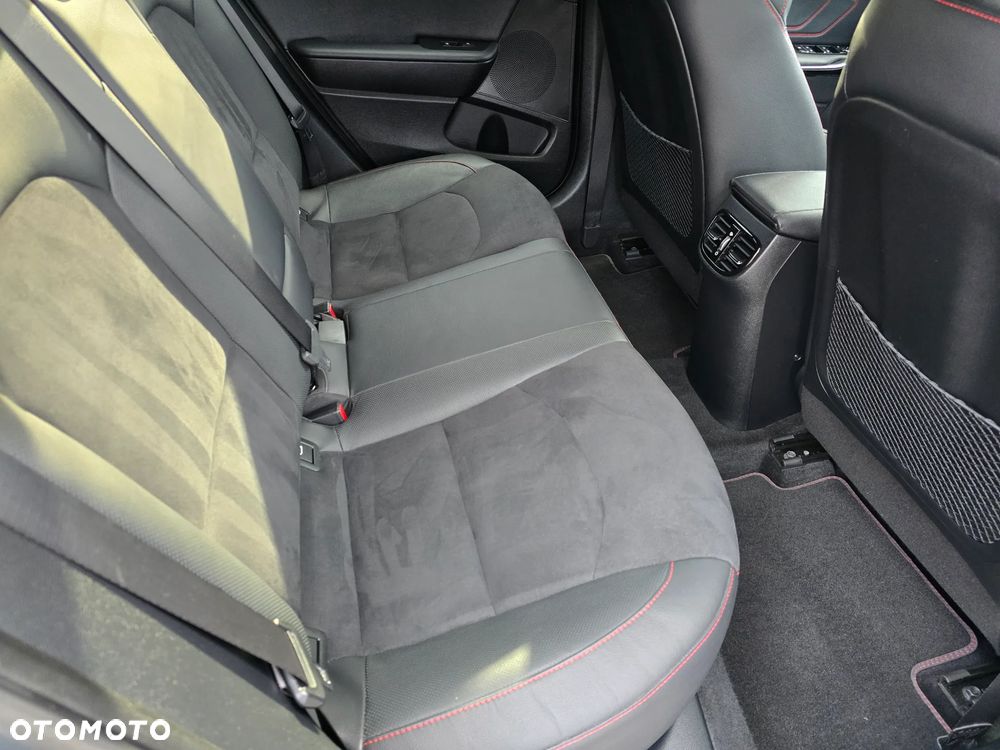 Kia ProCeed 1.6 T-GDI DCT7 OPF GT - 25